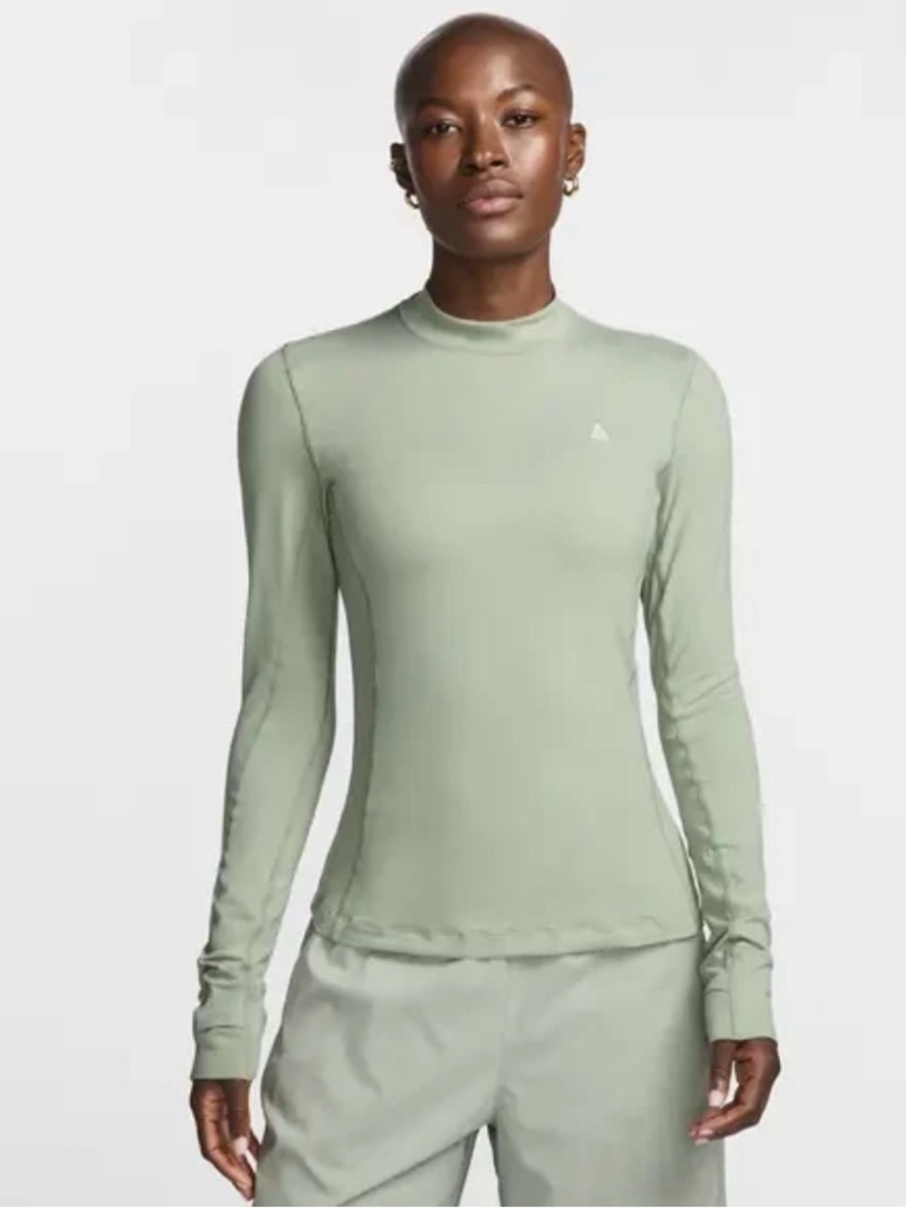 Nike Women's Long Sleeve Crew Top in Sage Green